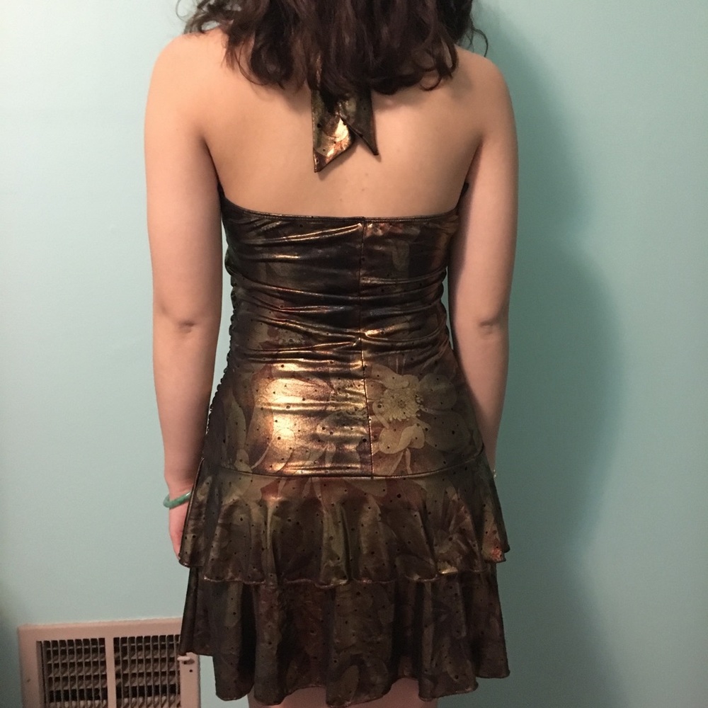 Dress - Picture 2 of 2